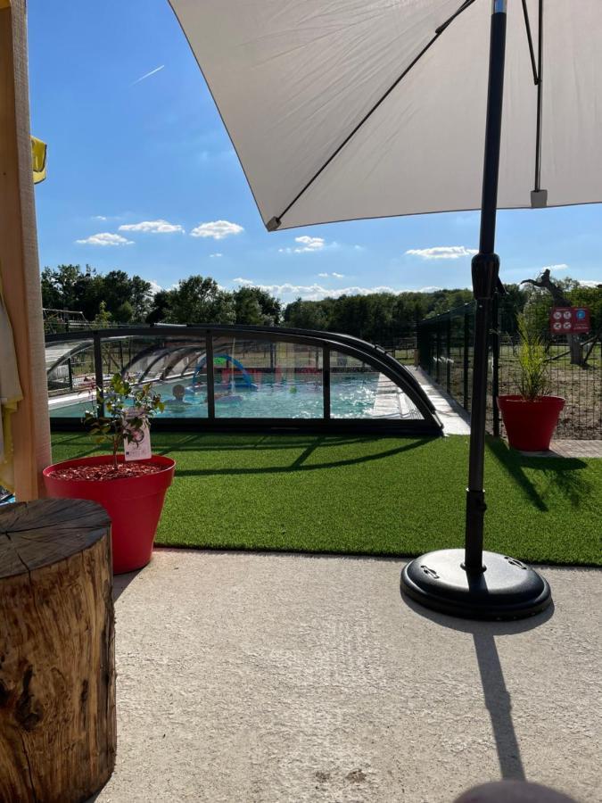 La Petite Ferme Bed & Breakfast Mazé Екстериор снимка